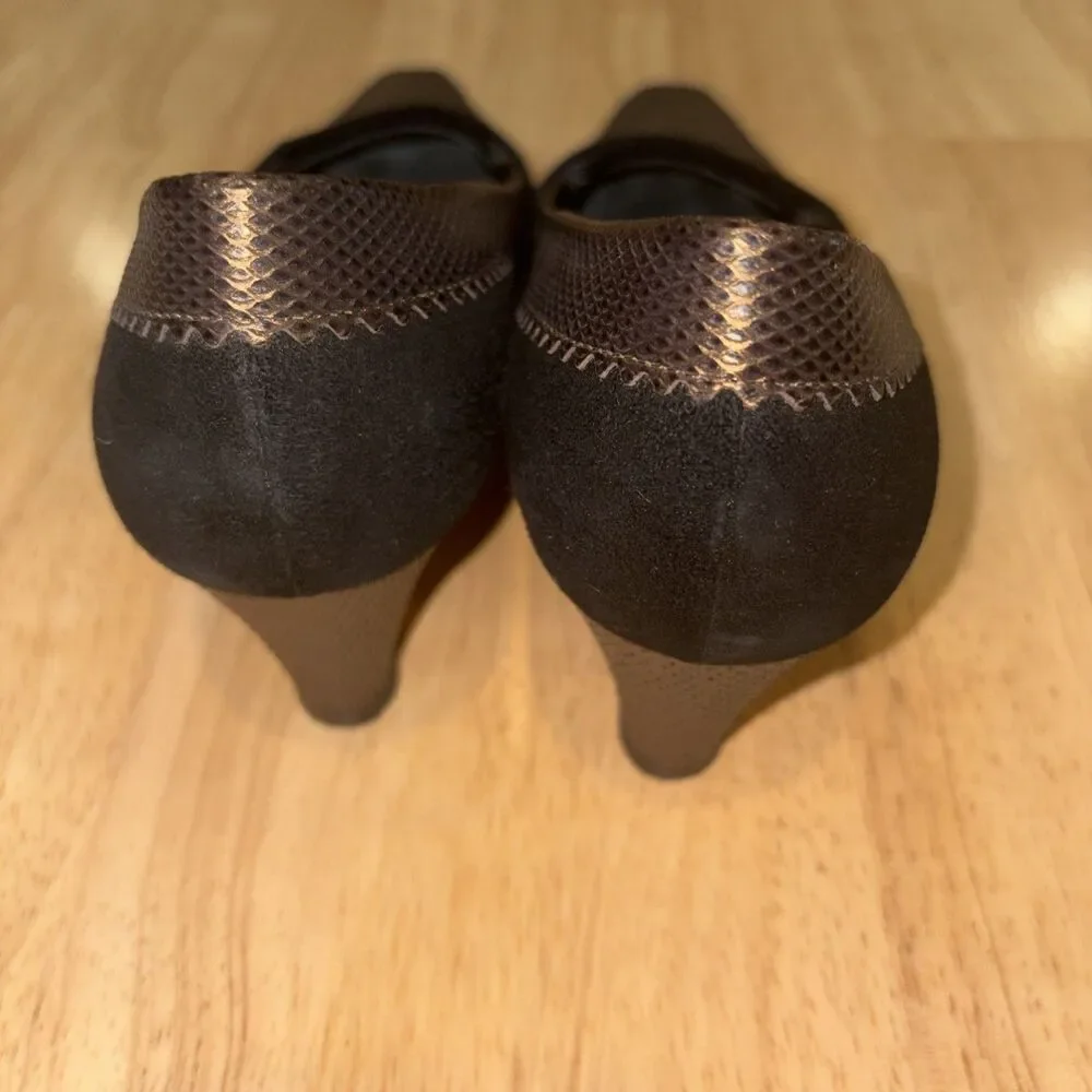 Prevata Italian Shoes Size 8.5AA For Snake Skin New Without Tags Pumps Heels